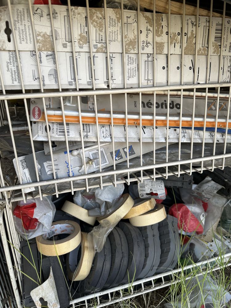 Material de canalizacão, casa, jardinagem.