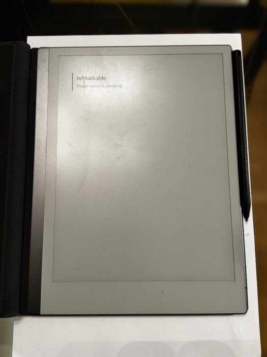 Table Remarkable 2 mais caneta