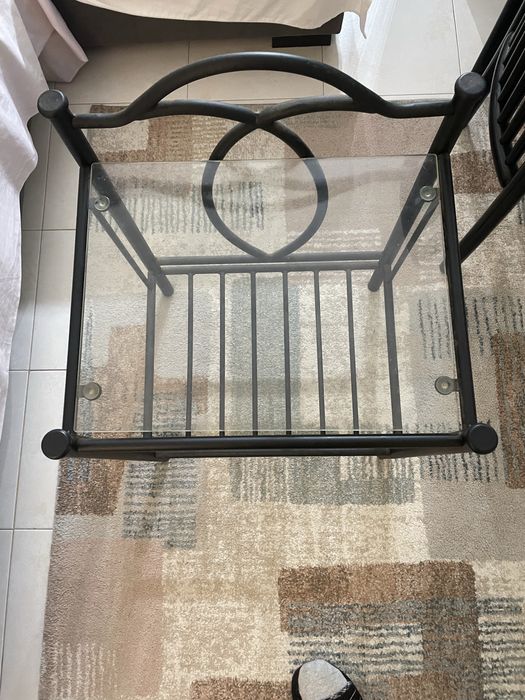 Mesa / movel de apoio metalico