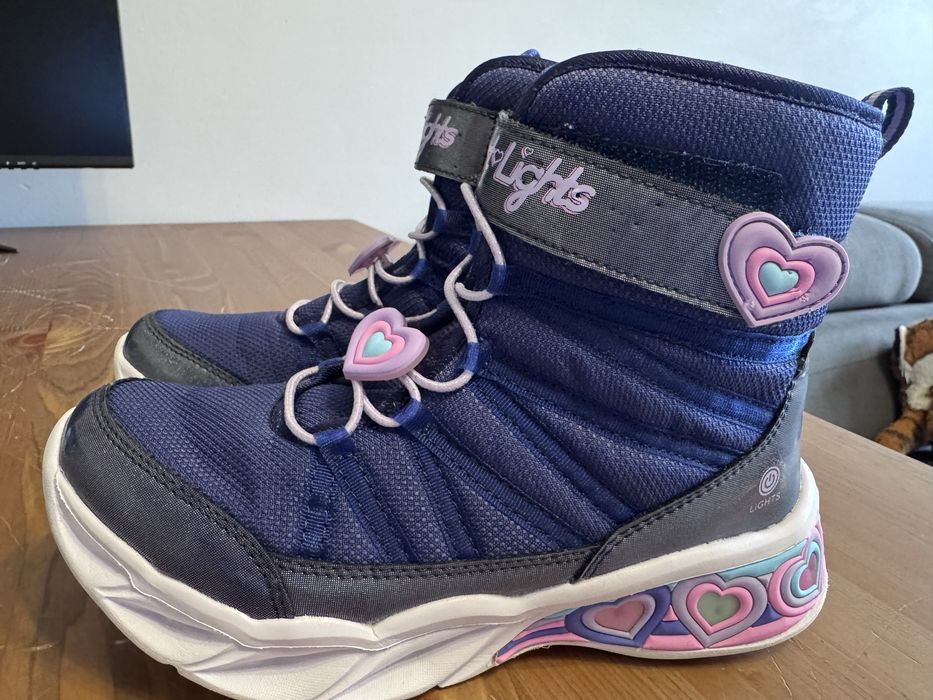 Skechers buty zimowe roz 35