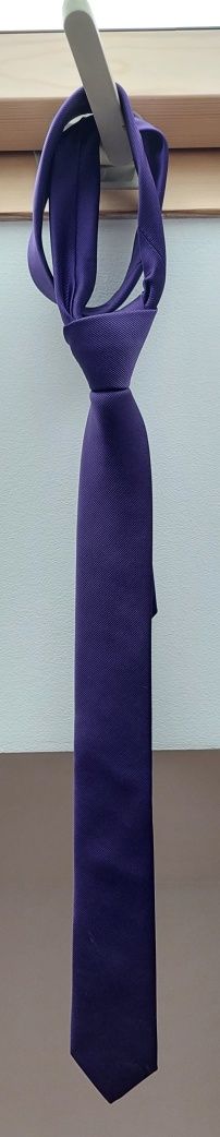 Krawat fioletowy slim