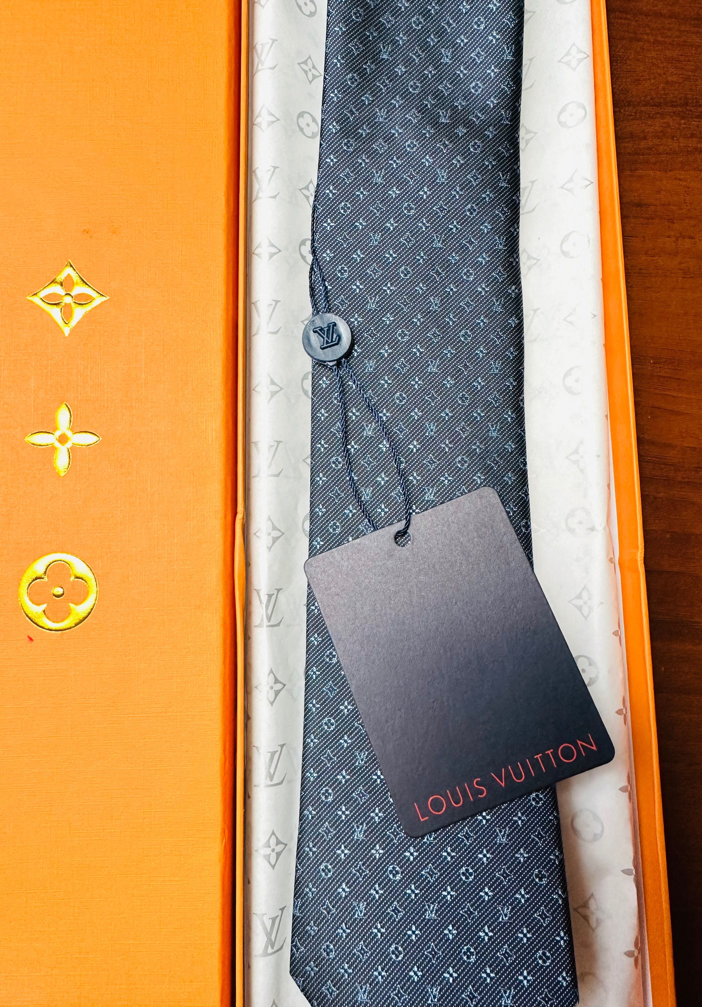 Krawat Louis Vuitton LV