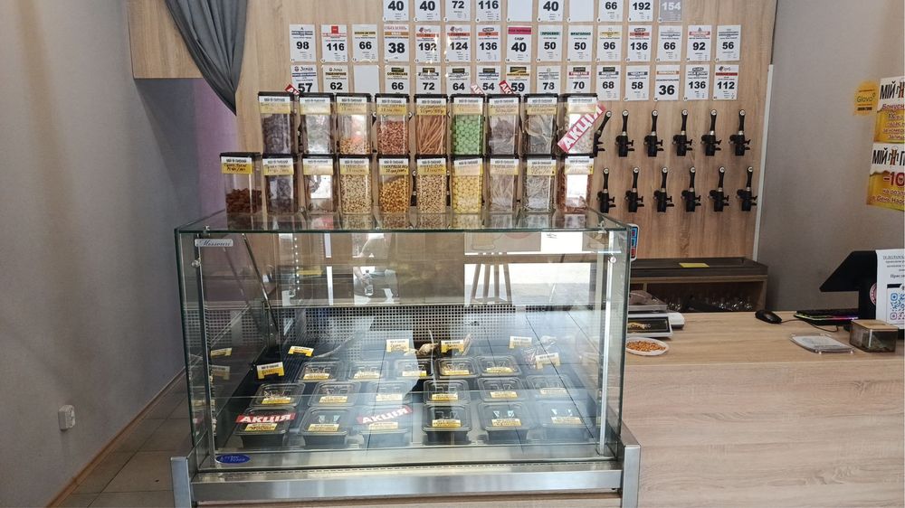 Продаж комплекту обладнання пивного магазину