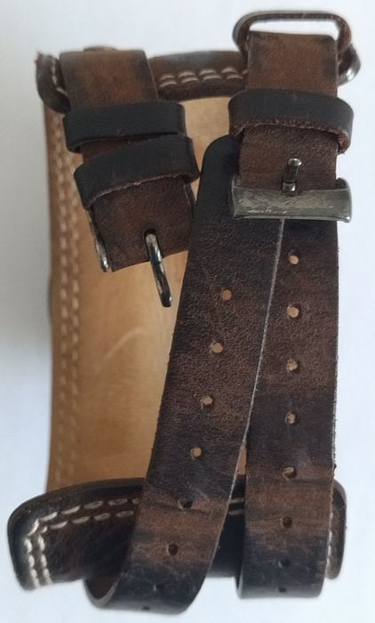 Часы механические не на ходу. Генеральские. Marc Ecko