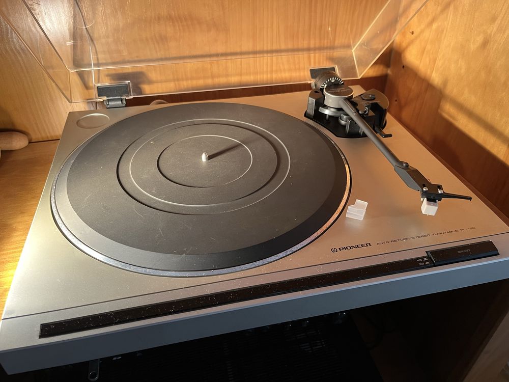 Gira Discos Pioneer PL-120