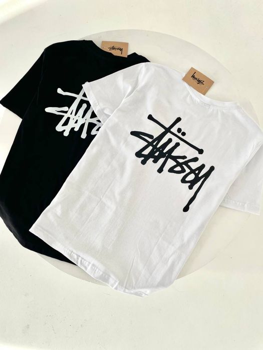 Футболка Stussy Big Logo/ футболка стуссі з великим лого чорна/ біла