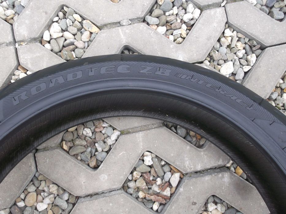 opona 120/70ZR17	Metzeler Roadtec z8 interact dot5015 3,2mm