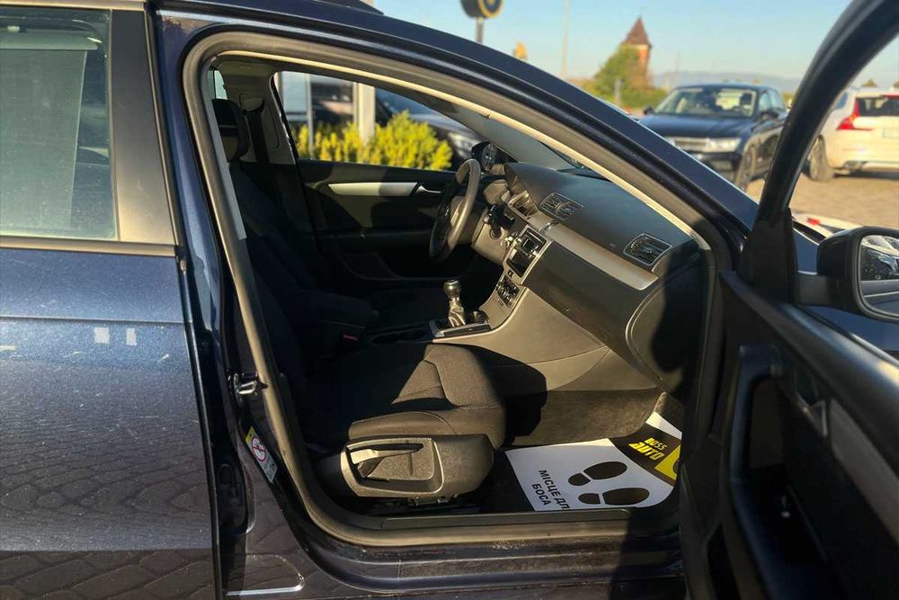 Volkswagen Passat 2012