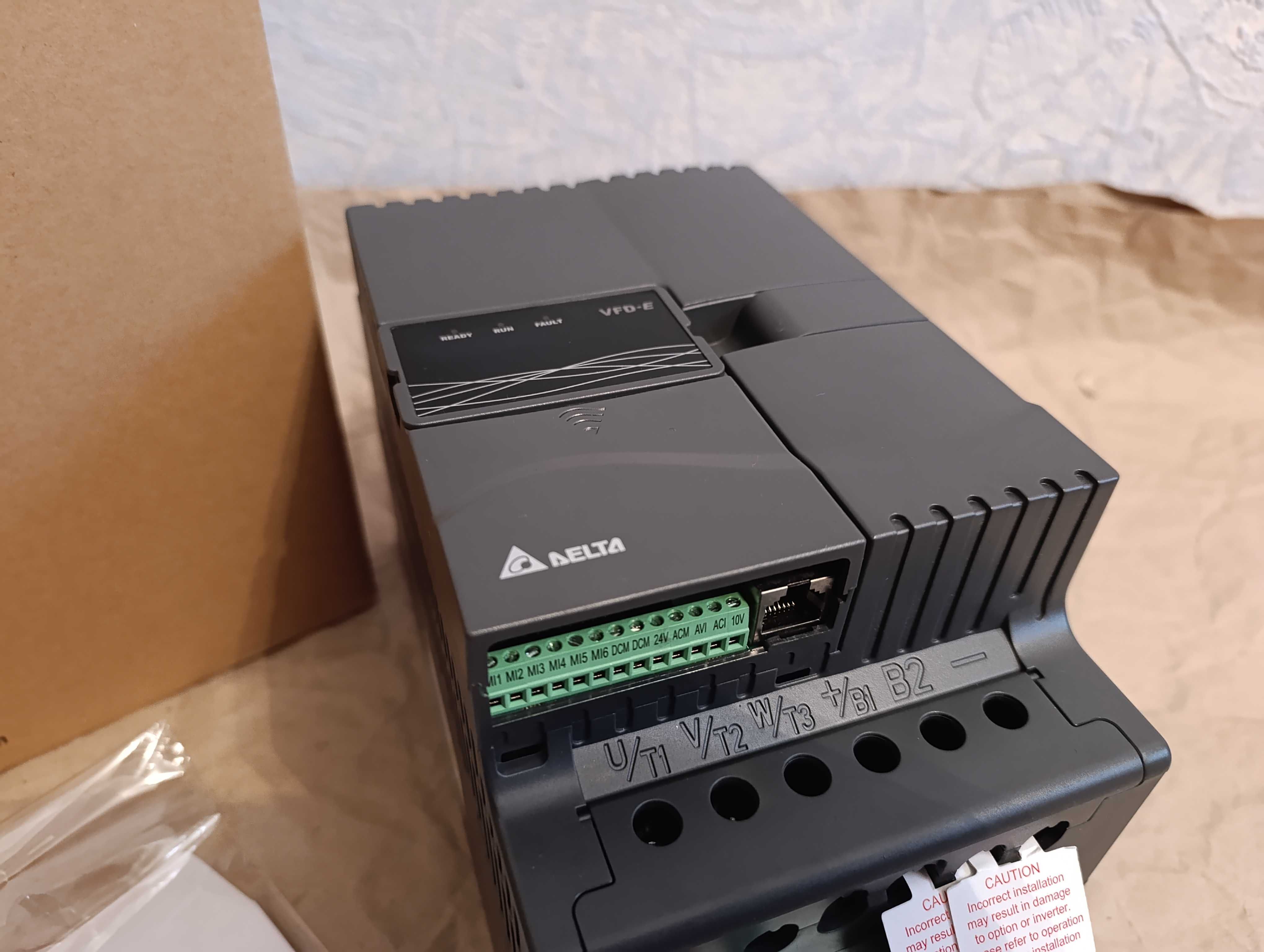 Новий частотний перетворювач Delta Electronics VFD-E, 7,5 кВт, 18А