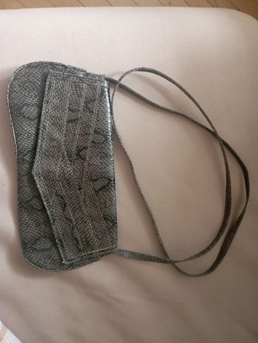 Клач, косметички, сумочки різні