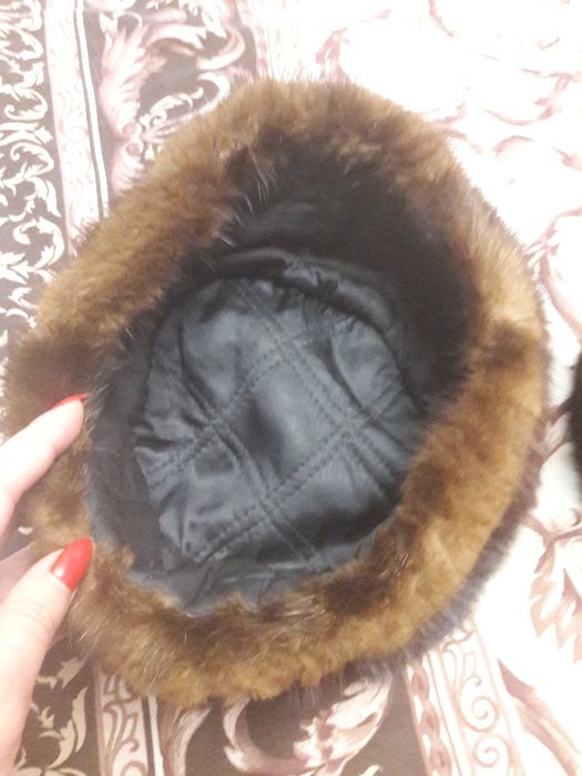 Шапки норкові в нормальному стані.