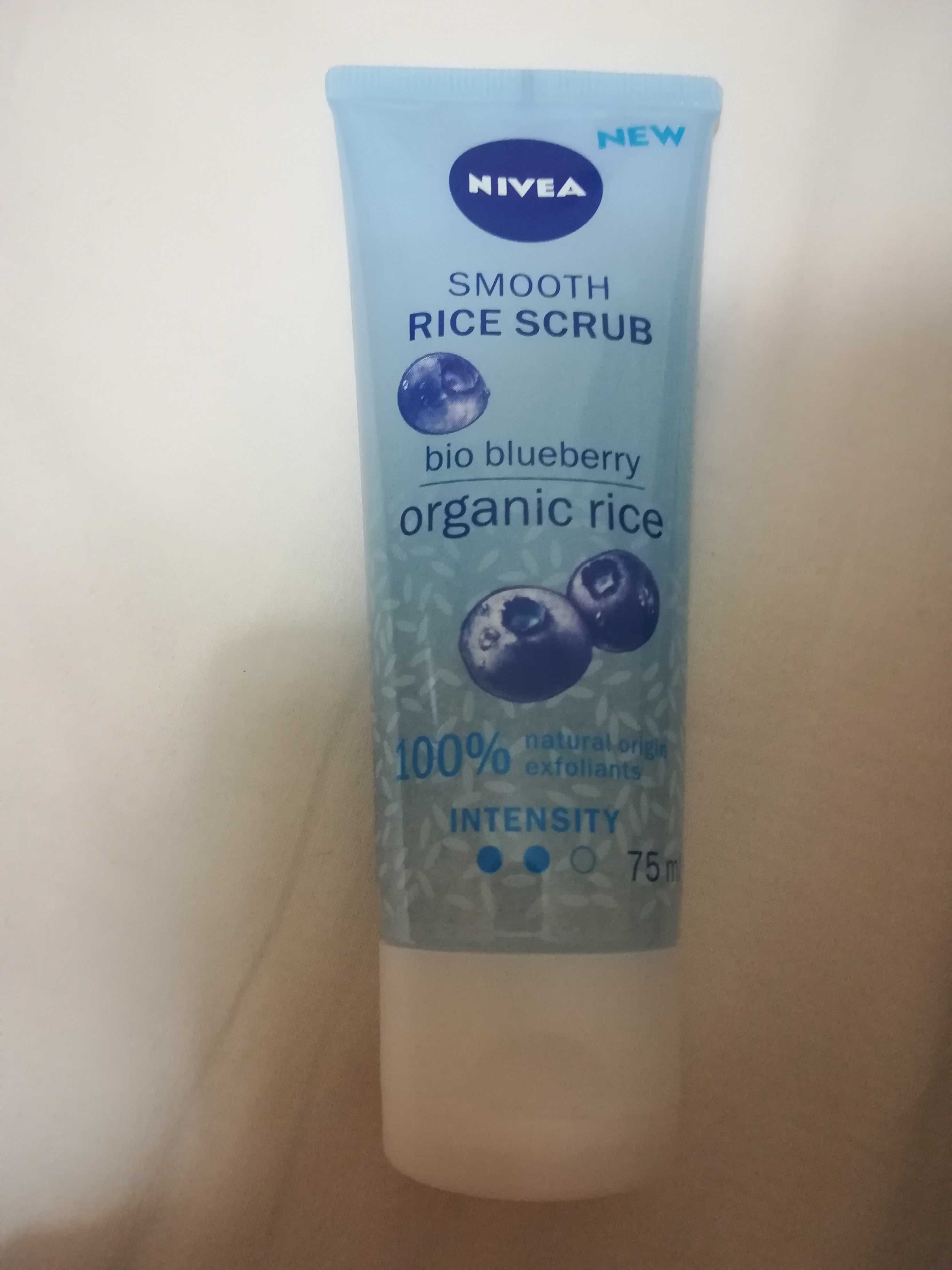 Peeling nivea 75ml Organic Rice jagodowy