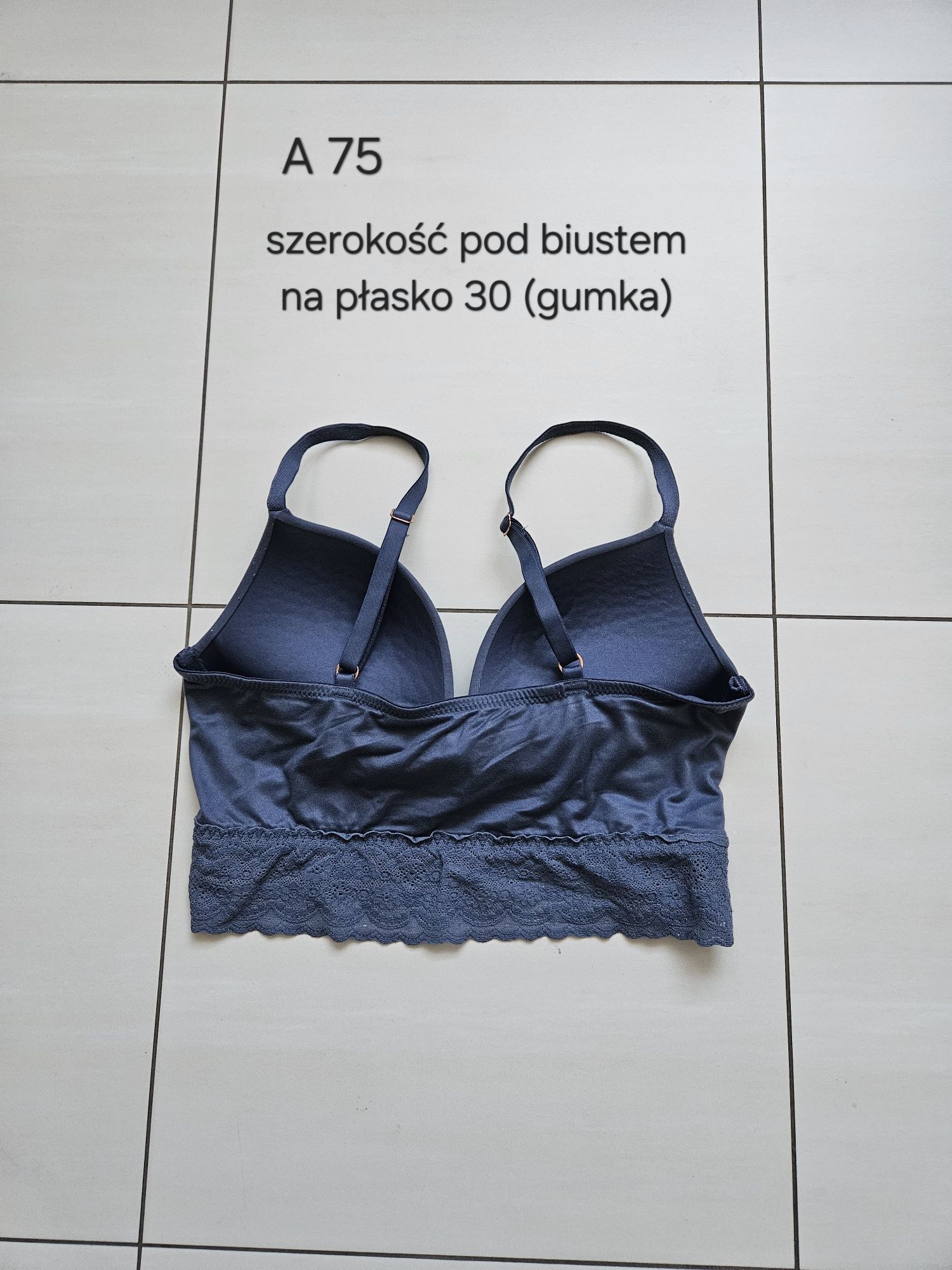 Biustonosz damski z koronką