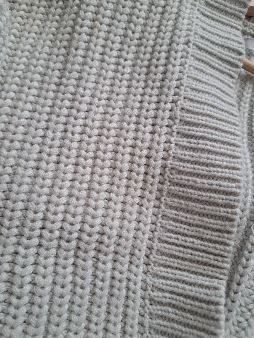 Gruby ciepły sweter damski Reserved