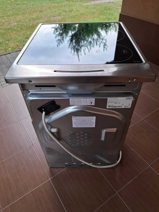 kuchnia elektyryczna jak nowa