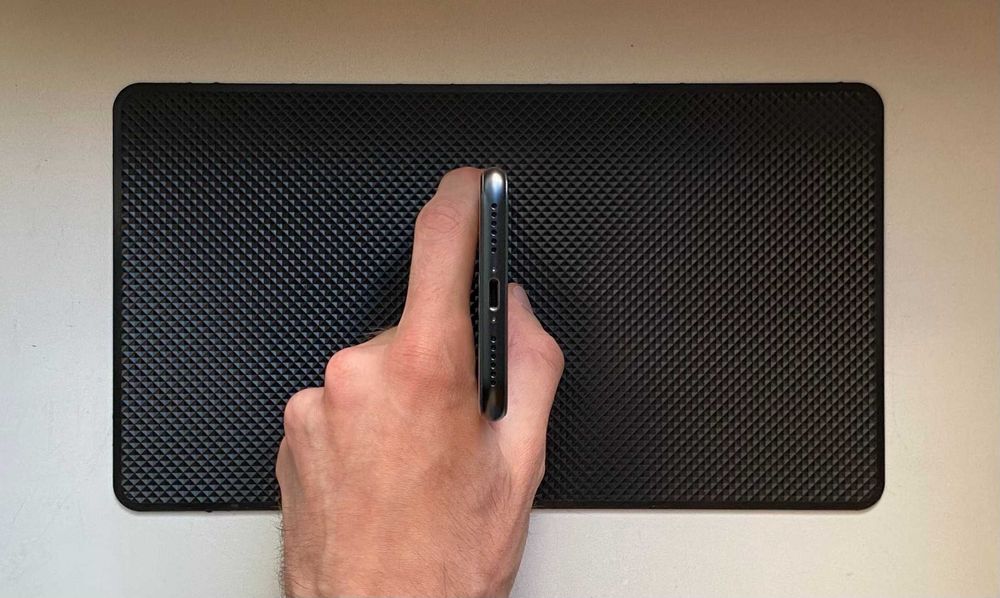 Отличный - iPhone SE 2022 - 64 гб - 98% АКБ - NEVERLOCK - MIDNIGHT