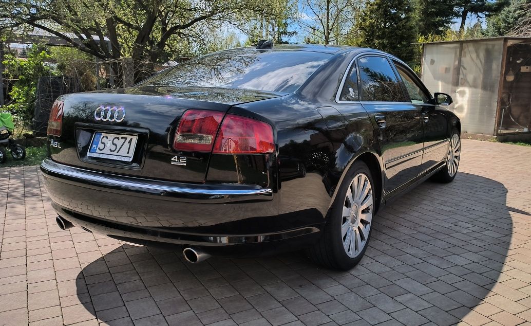 Audi A8 D3 LONG 4.2 MPI LPG bogato wyposażona