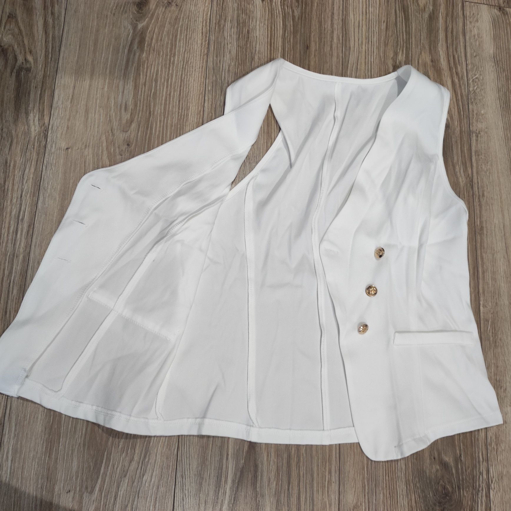 Nowy biały top/kamizelka, złote guziki, r.36