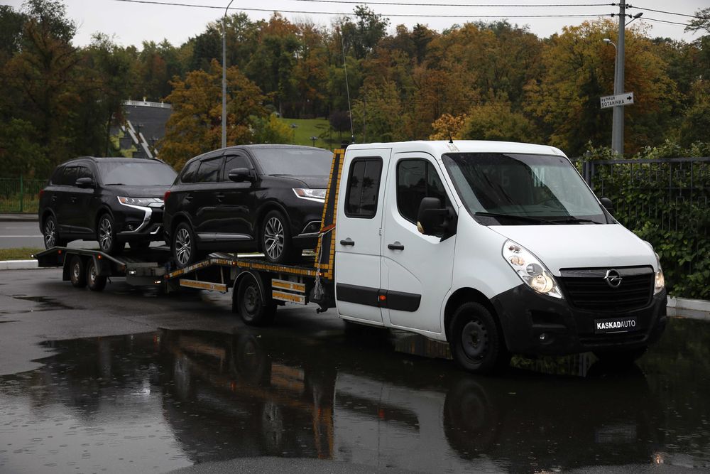 Продам евакуатор Opel Movano