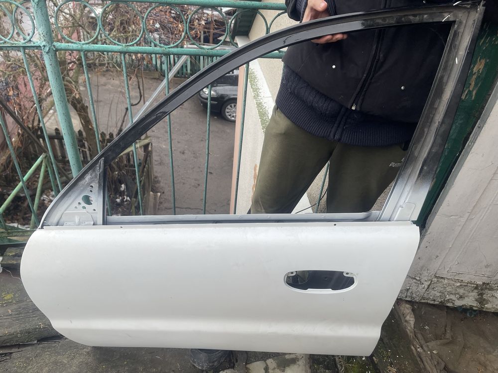Продам запчастини до Ланоса