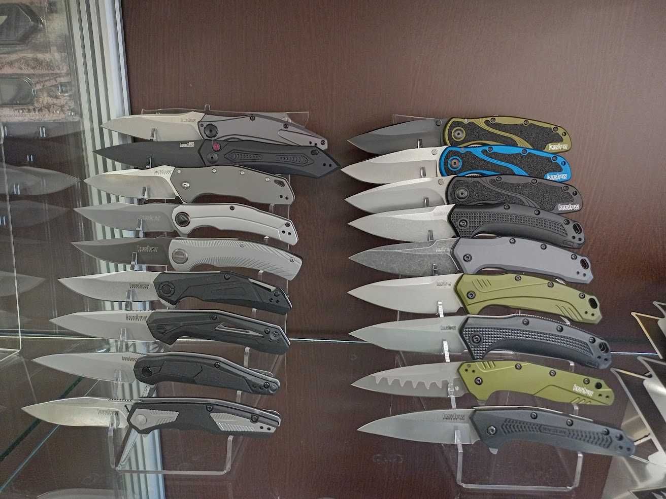 Складные ножи Spyderco