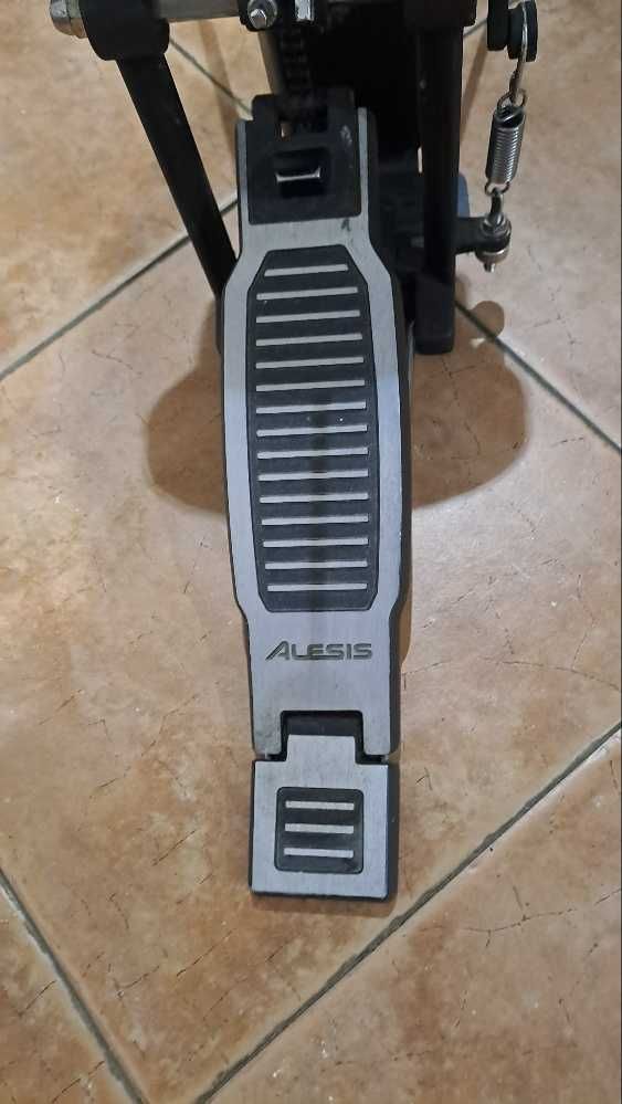 Pedal de bateria