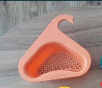 Sitko do zlewu zawieszane na kran