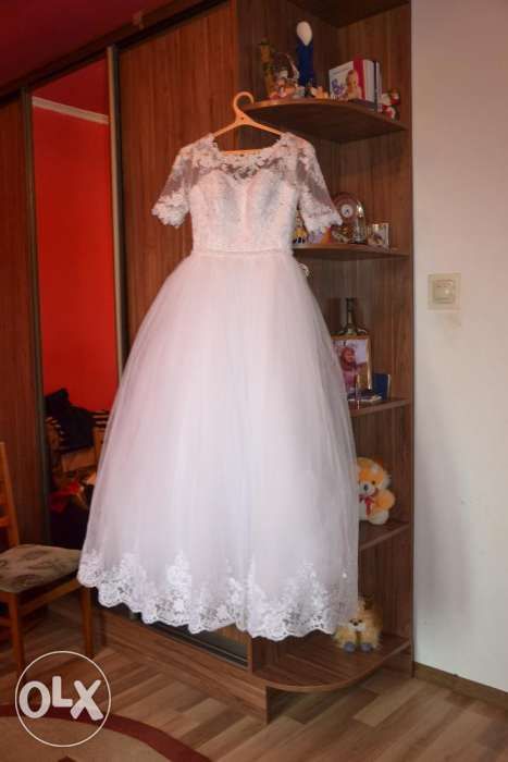 Весільне плаття