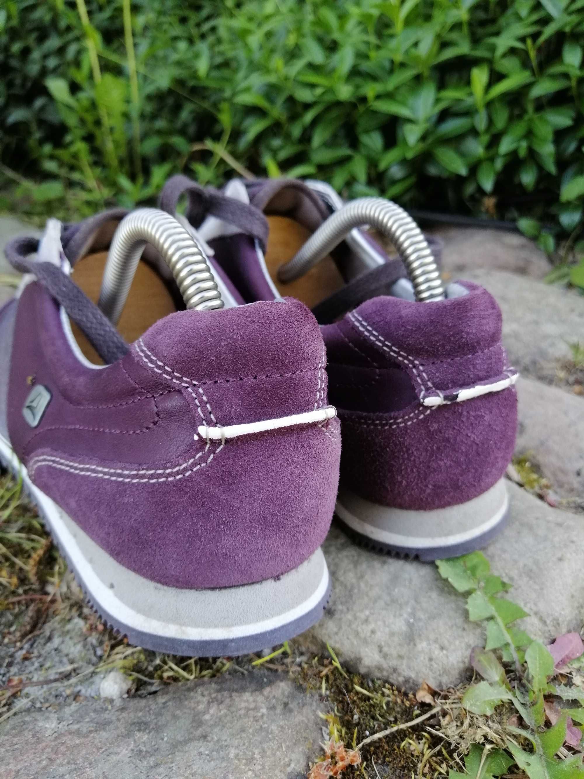 Buty Damskie Clarks Sneakersy Rozmiar 7D