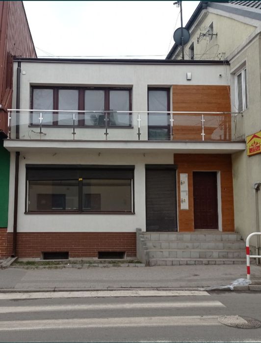Budynek w centrum Żychlina