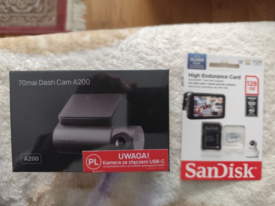 Wideorejestrator 70mai Dash Cam A200 plus karta SanDisk 128 GB