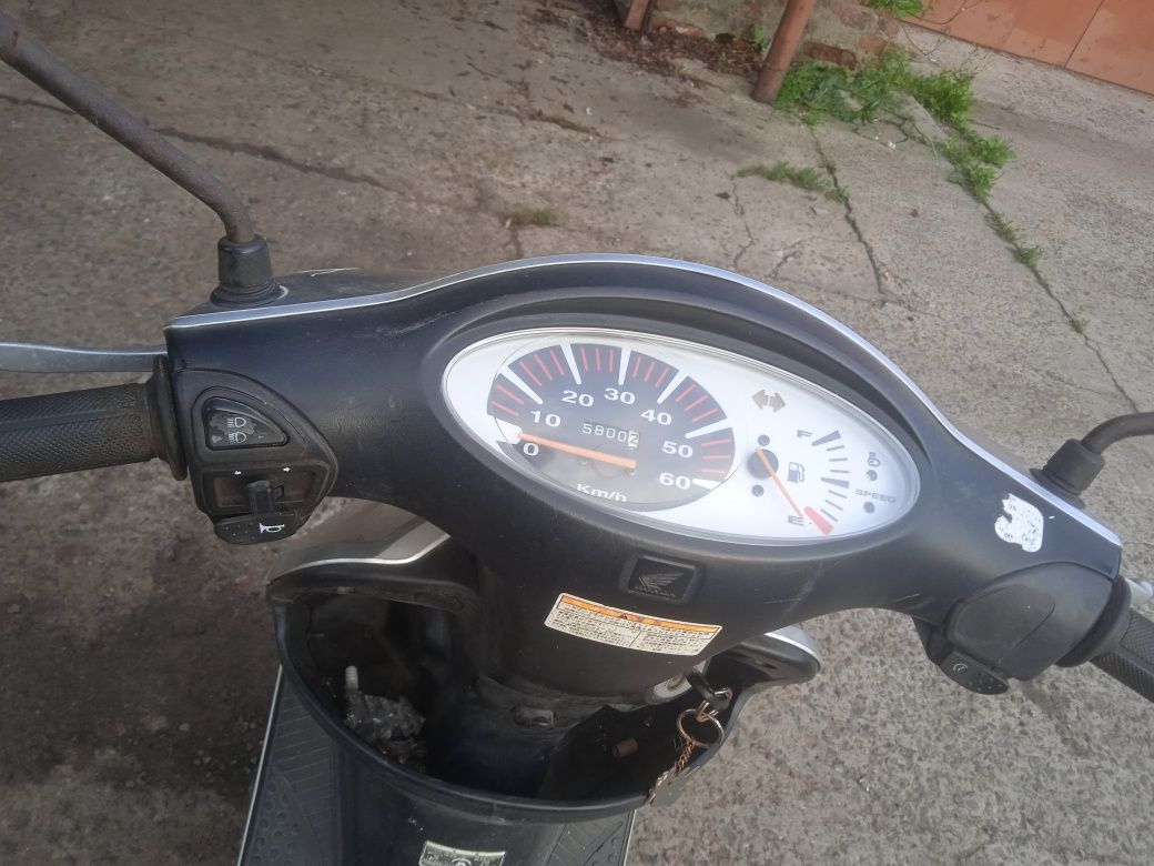 Продам (разбор)Honda 56 по запчастинам