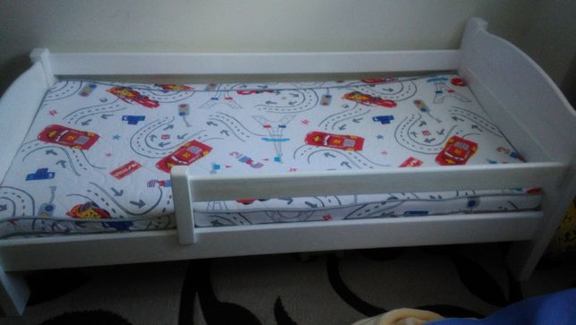 BIALE łóżeczko dziecięce drewniane z materacem 80x165 za pół ceny