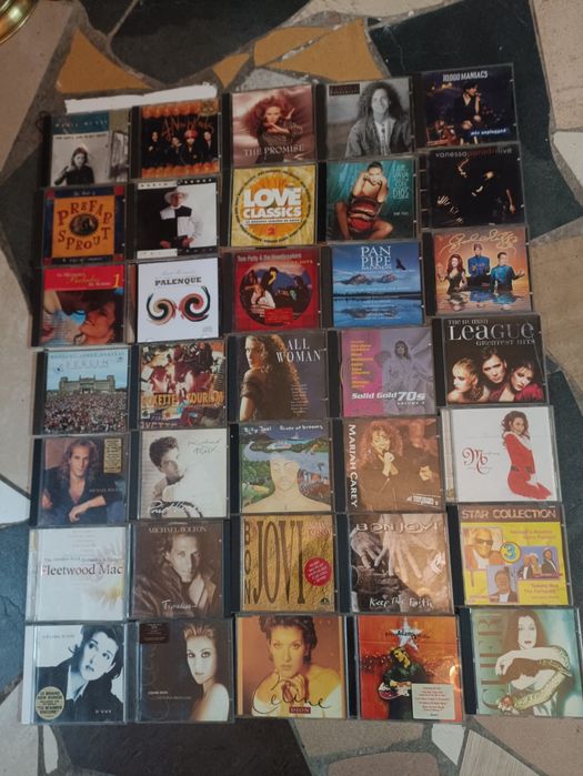 CDs originais Tenho também vinis!