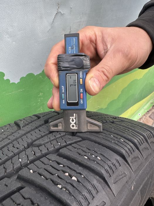 Продам резину 205/60r/16