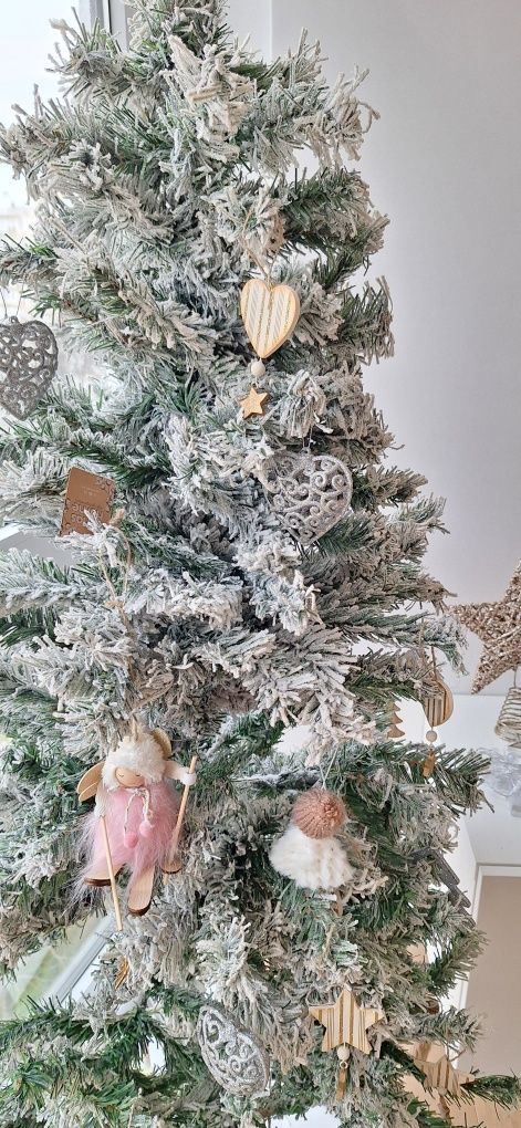 Árvore de natal com neve 150cm