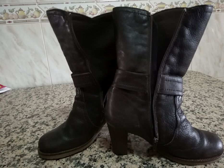 Botas n°38 castanhas