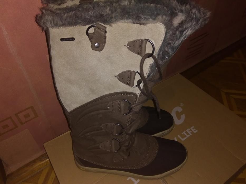 Продам сапоги HI-TEC Sierra Pamir 200 WP Ladies Winter Boot, 40 размер