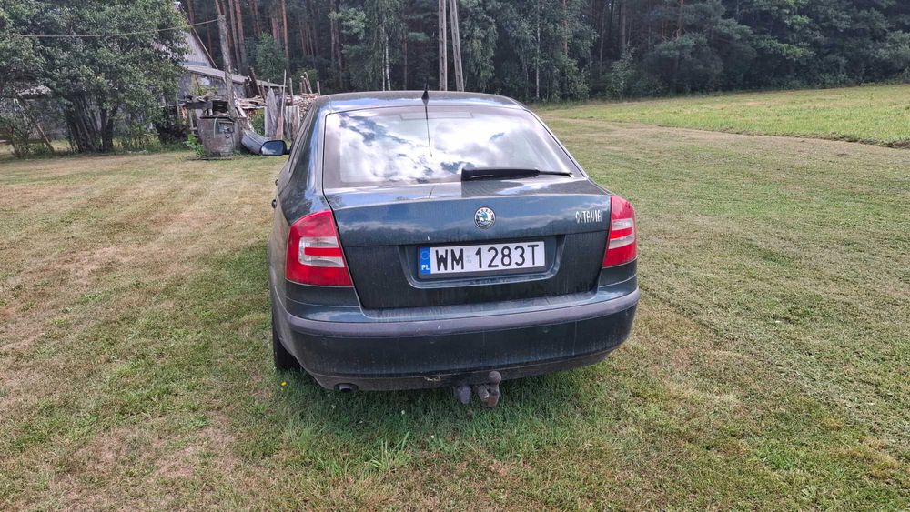 Skoda OCTAVIA II  Hak * LPG * Zdrowy Siknik ; Uszkodzona, na części.