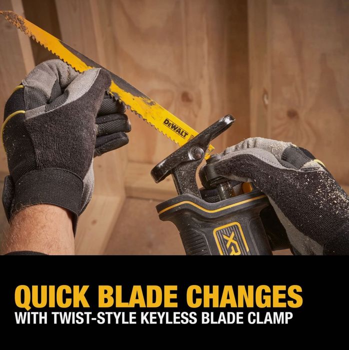 Акумуляторна безщіткова сабельна пила DEWALT DCS382B 20V MAX