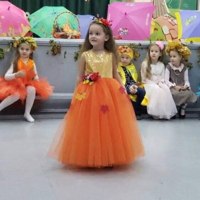 Сукня королева осені щедра золота наряд осені костюм помаранчева
