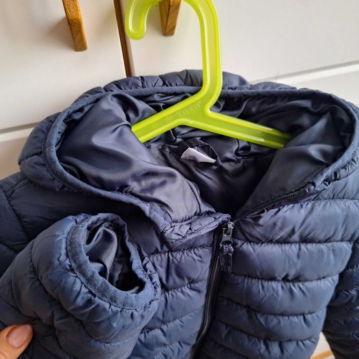 Chłopięca kurtka przejściowa granatowa roz. 128, 7-8 lat