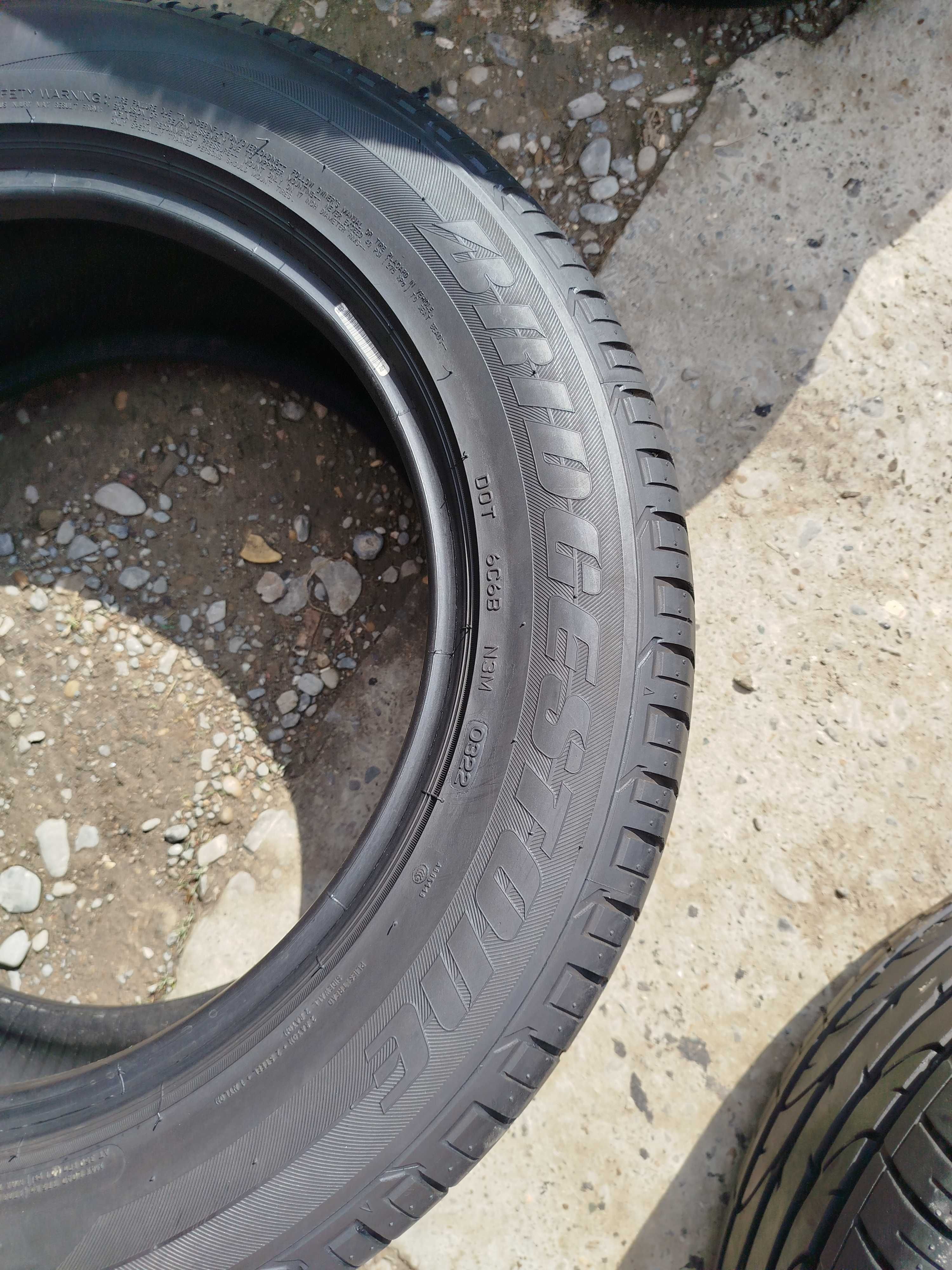 Резина (шини) літні 235-55-17 Bridgestone з Німечини