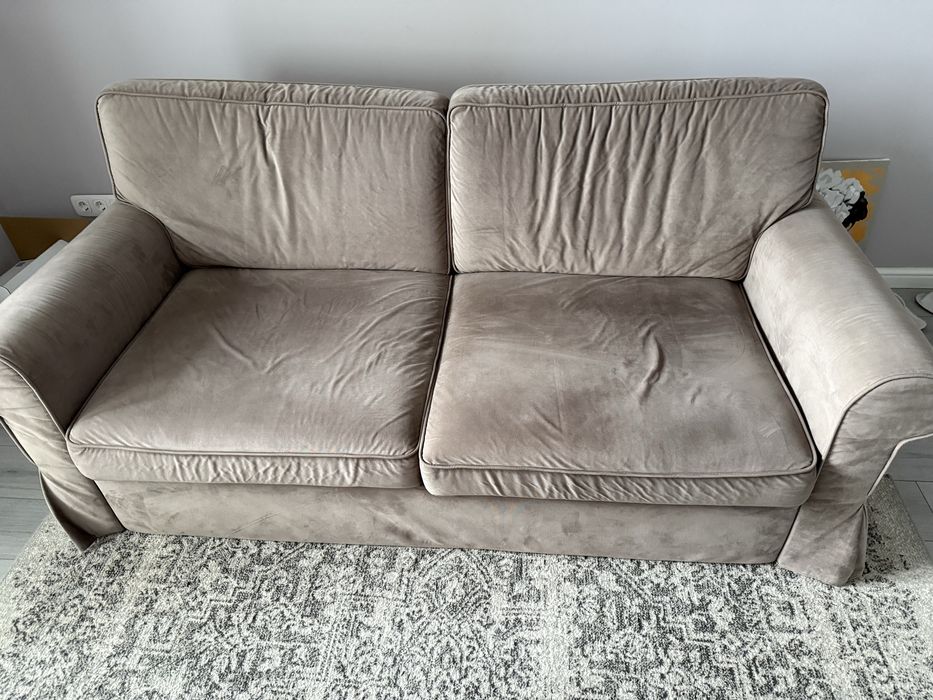 Диван в вітальню НЕ розкладний