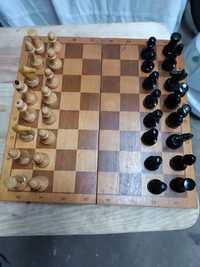 Шахматы  деревянные