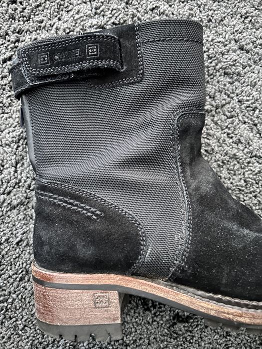 Botas Chanel em pele preto