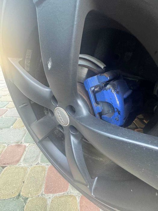 Супорта до Audi A7 4G 2010-2018 (ціна за шт.)