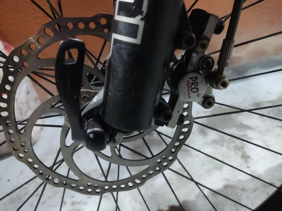 Bicicleta  BTT downhill