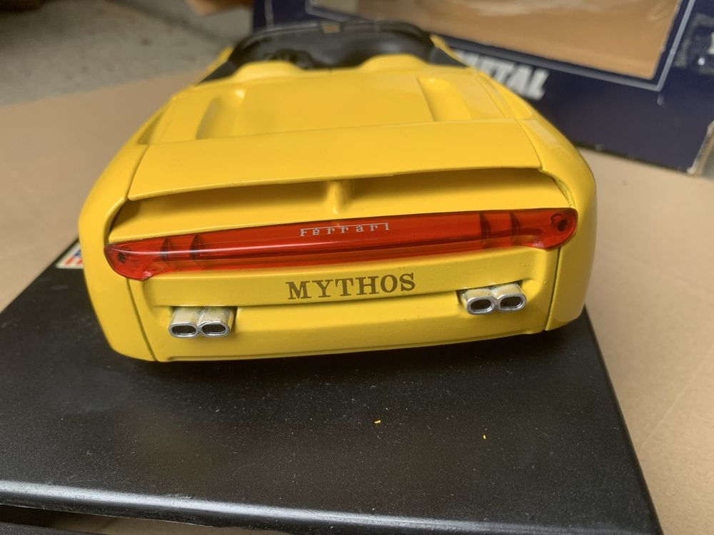 Model Revell Pininfarina mythos ferrari 1:18 z pudełkiem