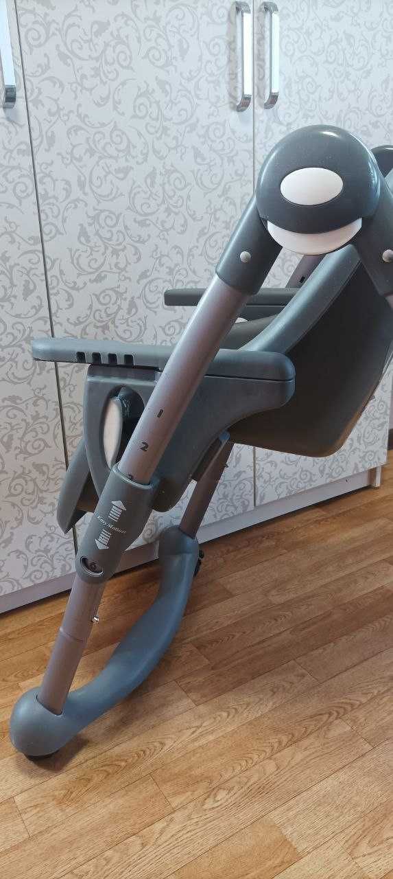 Продам дитячий стілець для годування Geoby у гарному стані !ТОРГ!